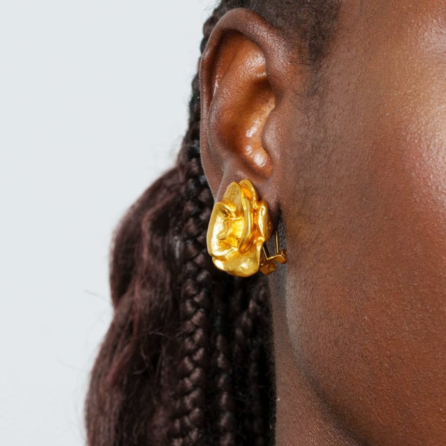 Pendiente Pure Rose bañado en oro de 18 quilates