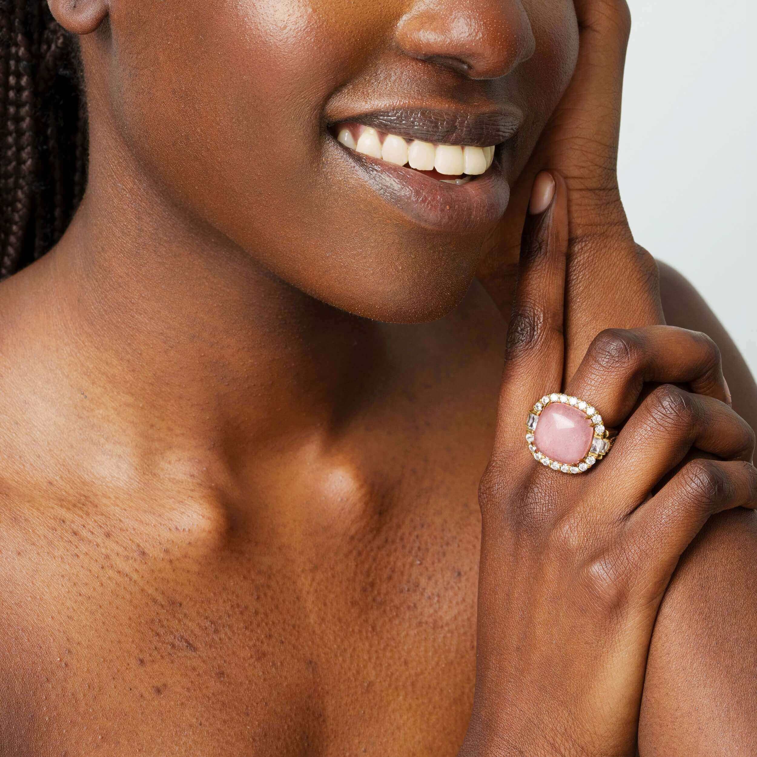 Bague glamour intemporelle plaquée or 18 carats