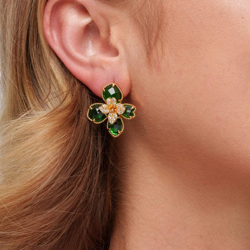 Pendiente Verdant Bloom bañado en oro de 18 quilates